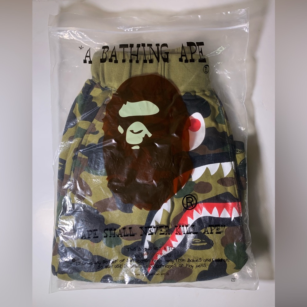 A Bathing Ape Camo Shark shorts